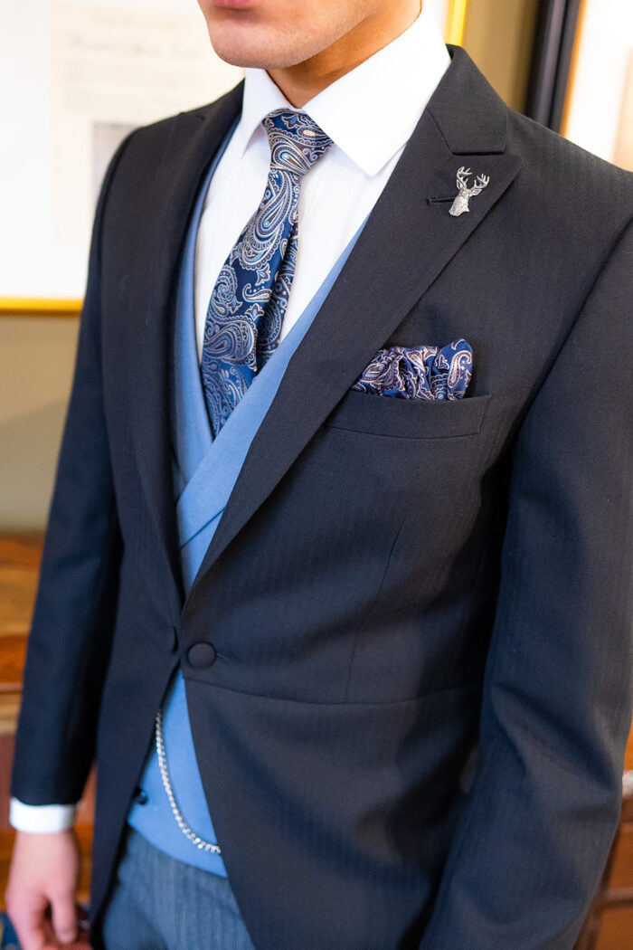 Morning <br />
suit